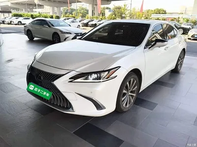 2020 Lexus ES 200 Excellence, фото 2, лот 11584542