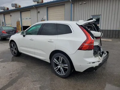 2018 VOLVO XC60 T5 MOMENTUM, фото 2, лот 10876976