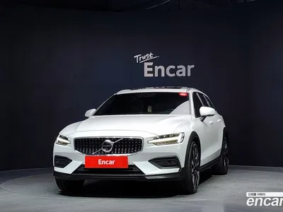 2022 Volvo V60 B5 Pro AWD, фото 3, лот 10121993