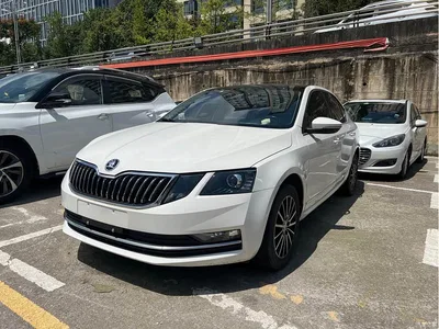 2018 Škoda Octavia TSI230 DSG Luxury Edition, фото 1, лот 10348806