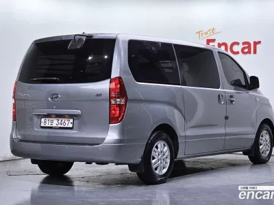 2021 Hyundai Starex Van 3-Seater, фото 2, лот 10403806