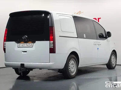 2023 Hyundai Staria Cargo 5-Seater, фото 2, лот 10512538