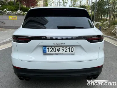 2023 Porsche Cayenne 3.0 PLATINUM EDITION, фото 2, лот 10170735