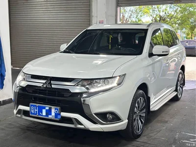 2021 Mitsubishi Outlander 2.0L FWD Comfort Edition 5-seater, фото 1, лот 10339388
