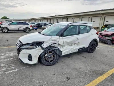 2024 NISSAN KICKS SR, фото 1, лот 10748098
