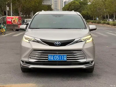 2021 Toyota Sienna 2.5L Hybrid Platinum Edition, фото 2, лот 10956800