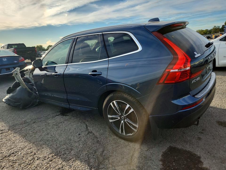 2020 VOLVO XC60 T5 MOMENTUM, фото 2, лот 11207991