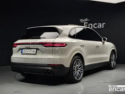 2023 Porsche Cayenne 3.0 PLATINUM EDITION, фото 2, лот 10169805
