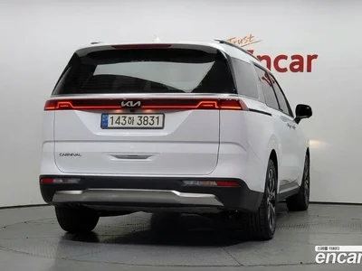 2023 Kia Canival Diesel 9-Seater Signature, фото 4, лот 10705607