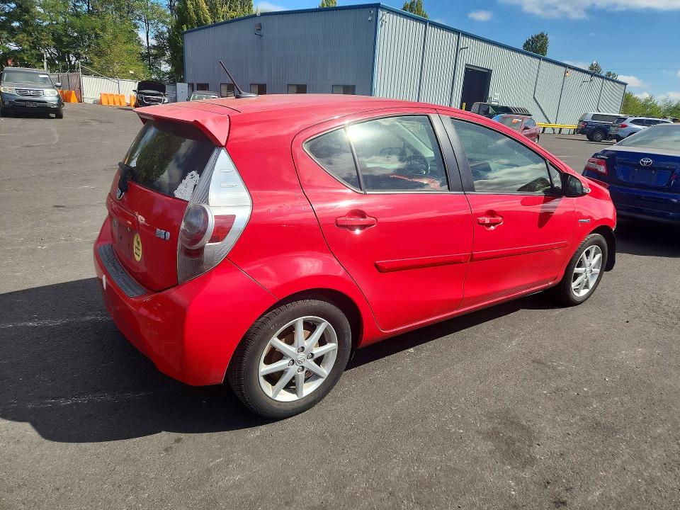2012 TOYOTA PRIUS C FOUR, фото 3, лот 10578000