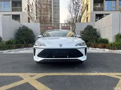 2026 Roewe i5 Model 1.5L CVT Executive Edition, фото 2, лот 10842386