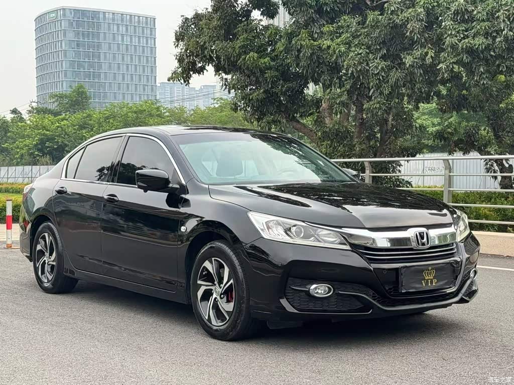 2016 Honda Accord 2.0L Elite Edition, фото 1, лот 11221342