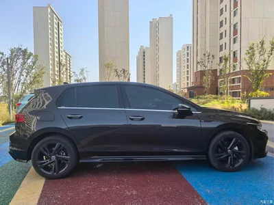 2023 Volkswagen Golf 280TSI DSG R-Line Lite, фото 4, лот 10666946