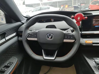 2022 Changan UNI-V 1.5T Premium Model, фото 3, лот 10257187