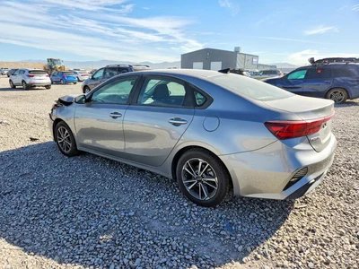 2023 KIA FORTE LXS, фото 2, лот 10787227