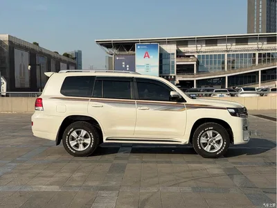 2016 Toyota Land Cruiser (Import), фото 4, лот 10310958