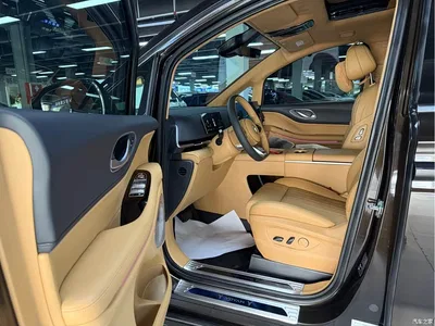 2025 Voyah Auto Voyah Dreamer PHEV AWD Flagship Kunpeng Edition, фото 4, лот 10358282