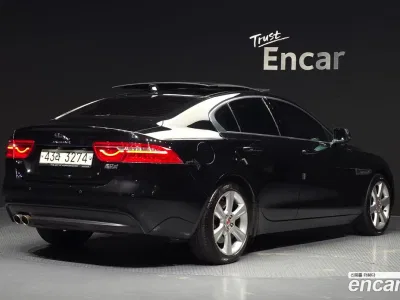 2017 Jaguar XE 20d Portfolio AWD, фото 2, лот 10116950