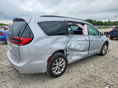 2022 CHRYSLER PACIFICA TOURING L, фото 3, лот 10868947