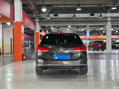 2012 Volkswagen Magotan (Import) Wagon 2.0TSI Comfort, фото 4, лот 10433347