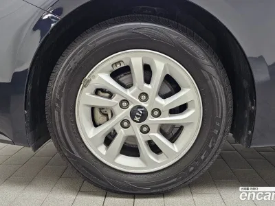 2019 Kia K3 Luxury, фото 3, лот 10145909