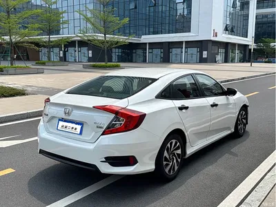 2016 Honda Civic 220TURBO CVT Luxury Edition, фото 4, лот 10767752
