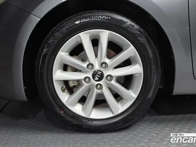 2017 Kia K3 Trendy, фото 4, лот 10204741