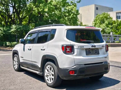 2017 Jeep Renegade 180T Automatic High-Energy Edition, фото 4, лот 10360239