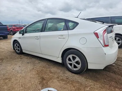 2014 TOYOTA PRIUS THREE, фото 2, лот 10501980