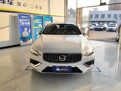 2026 Volvo S60 B4 Smart Luxury Edition, фото 2, лот 10353948