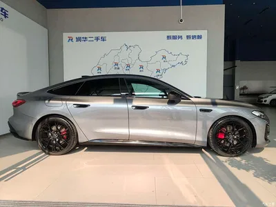 2025 Audi A5L Sportback 2.0T Zhiling quattro, фото 3, лот 10906672