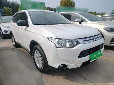 2014 Mitsubishi Outlander (Import) 2.0L 2WD Sport Value Edition 5-seater, фото 4, лот 10887456