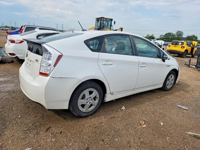 2010 TOYOTA PRIUS III, фото 3, лот 10514090