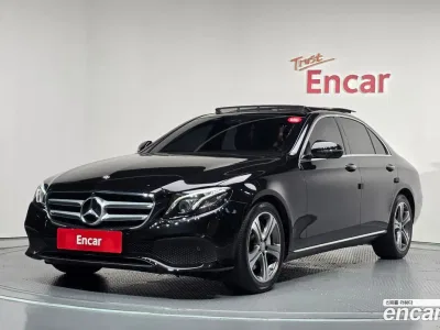 2017 Mercedes-Benz E-Class E300 4MATIC Avnatgarde, фото 1, лот 10070164