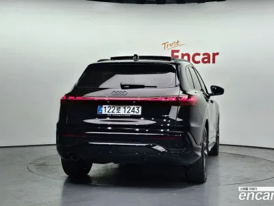 2025 Audi Q5 40 TDI Quattro S Line Black Edition, фото 4, лот 10099744
