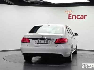 2014 Mercedes-Benz E-Class E300 Elegance, фото 4, лот 10197105