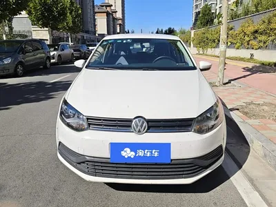 2016 Volkswagen Polo 1.4L Automatic Trend, фото 2, лот 11565172