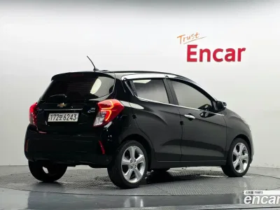 2017 Chevrolet Spark LTZ, фото 2, лот 10206757