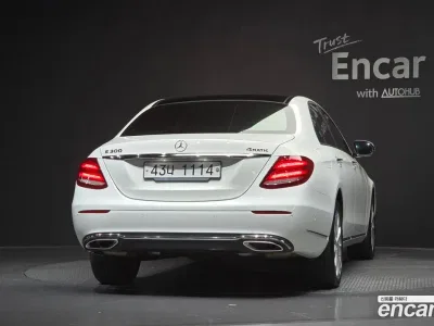 2019 Mercedes-Benz E-Class E300 4MATIC Exclusive, фото 3, лот 10215463