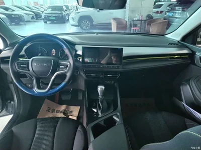 2021 Roewe i5 1.5L CVT Platinum Edition, фото 3, лот 10635626