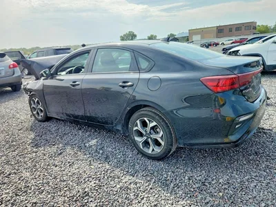 2021 KIA FORTE LXS, фото 2, лот 10780591