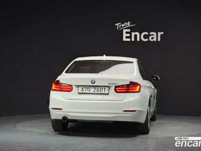 2014 BMW 3-Series 320i, фото 4, лот 10045787