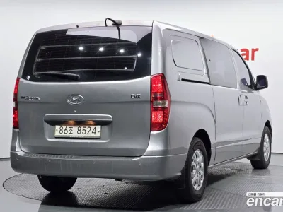 2015 Hyundai Starex 5-Seater VAN, фото 2, лот 10161545