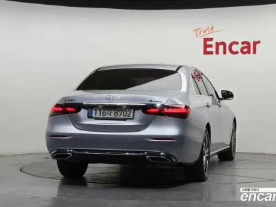 2022 Mercedes-Benz E-Class E350 4MATIC Avantgarde, фото 4, лот 10164919