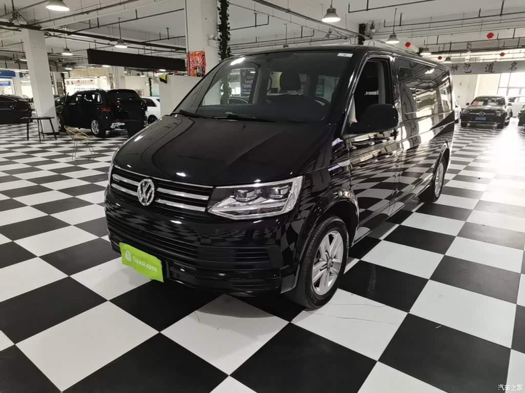 2018 Volkswagen Caravelle 2.0TSI 4WD Luxury Edition 7-Seater, фото 1, лот 10667529