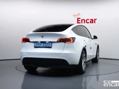 2024 Tesla Model Y RWD, фото 4, лот 10780893