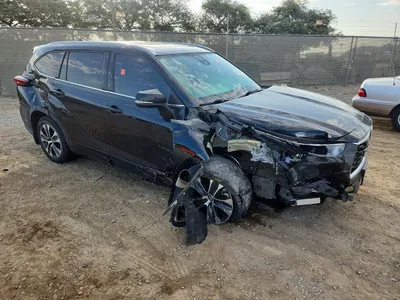 2022 TOYOTA HIGHLANDER XLE, фото 4, лот 10527821