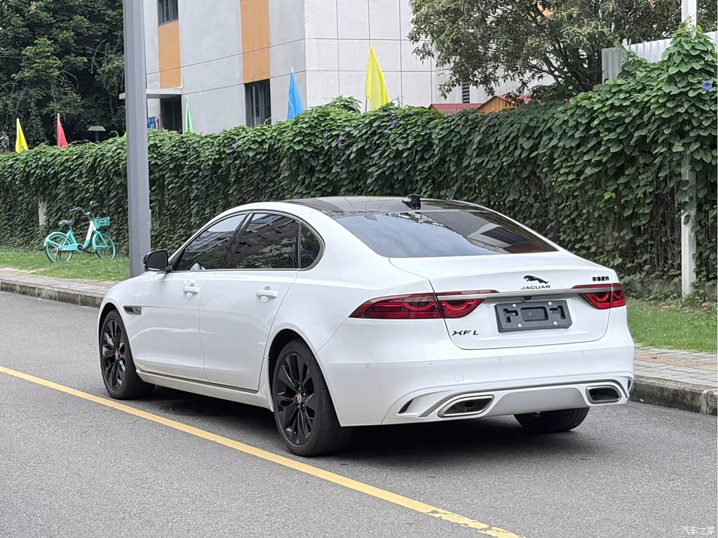 2023 Jaguar XFL Model XFL 2.0T P250 2WD Premium Luxury Edition, фото 4, лот 11225153