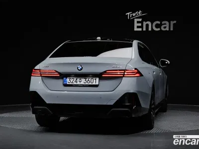 2026 BMW 5-Series 530i xDrive M Sport, фото 3, лот 10215514