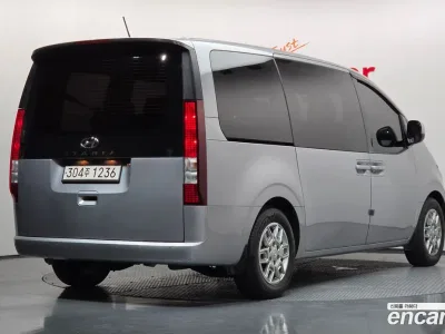 2023 Hyundai Staria L3.5 Tourer 9-Seater, фото 2, лот 10230116